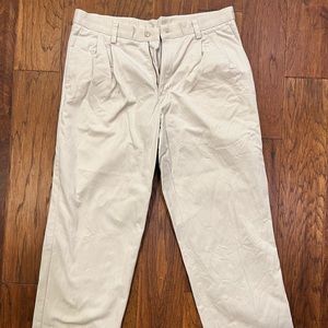 Mens Dockers 34x32 khaki dress pants